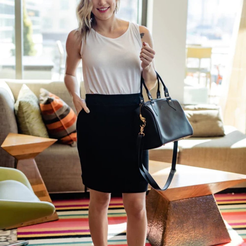 BYTAVI Sweater Skirt Black Size L NWT